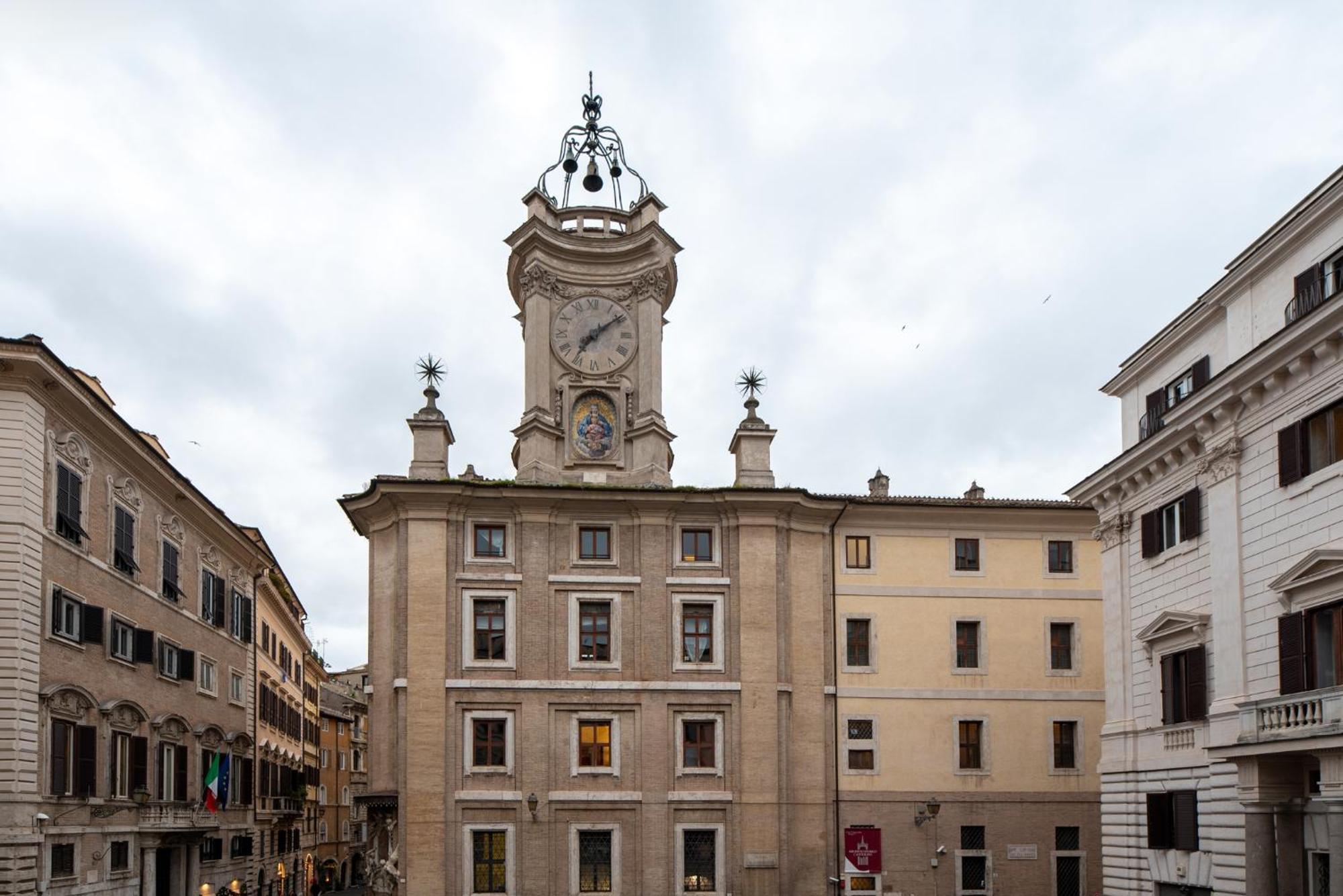 Apartment The In Orologio Rom